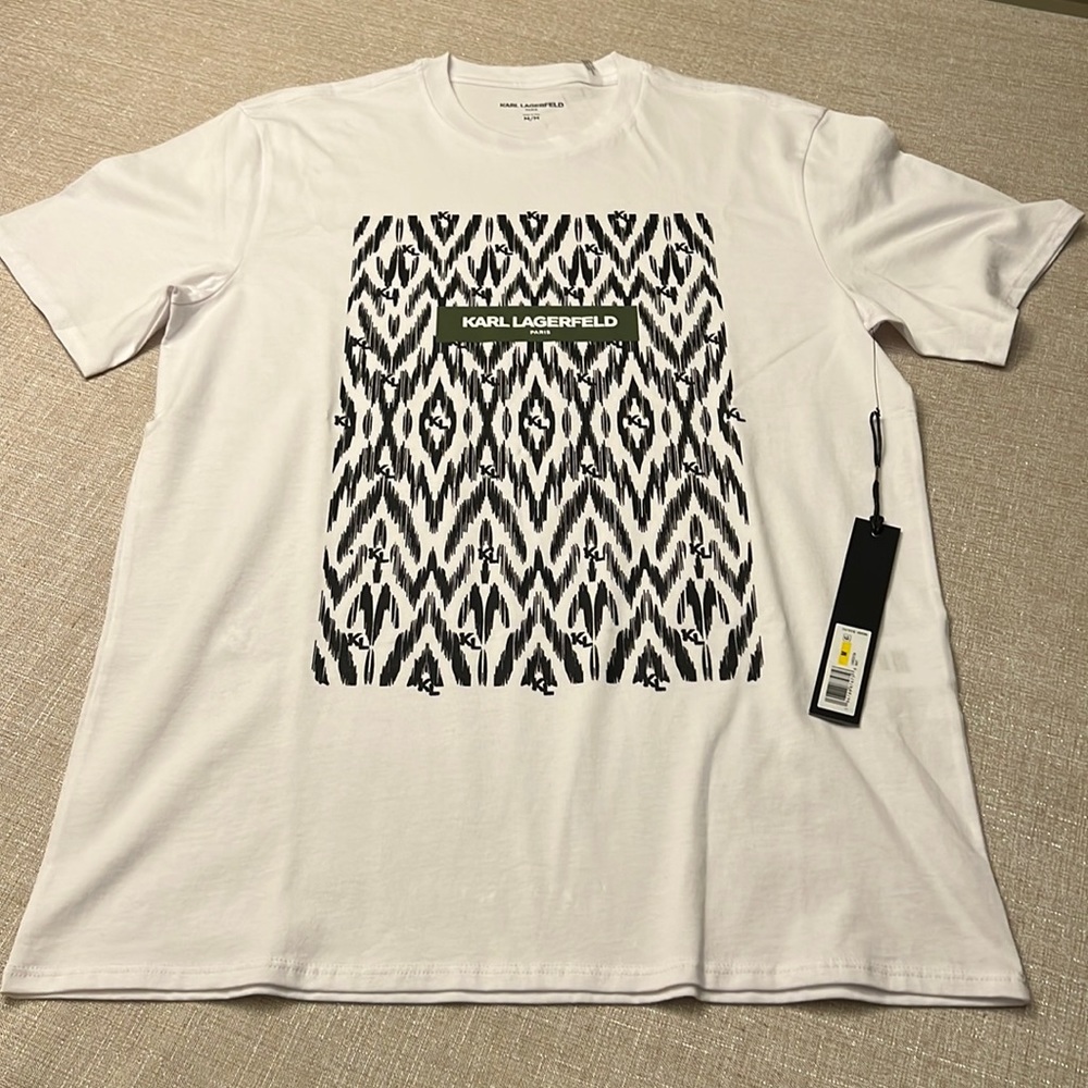 NWT Karl Lagerfeld Graphic Tee / Men’s M